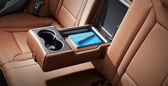 Rear seat centre armrest